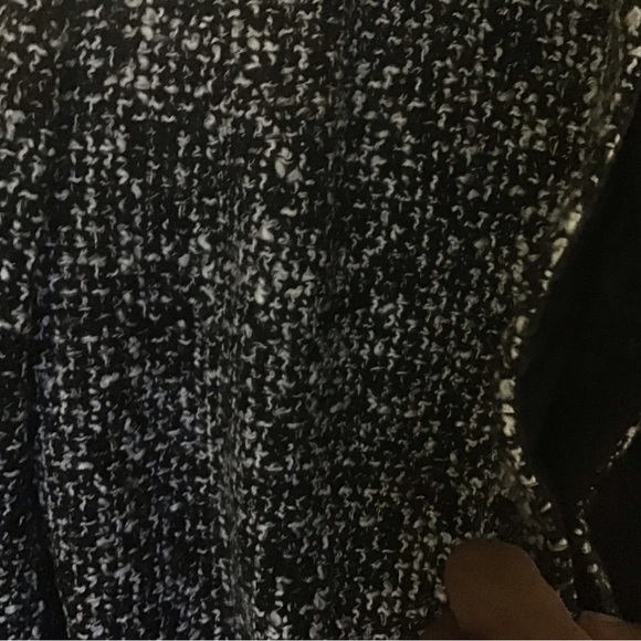 Boucle Design coat. Full length - Picture 11 of 13